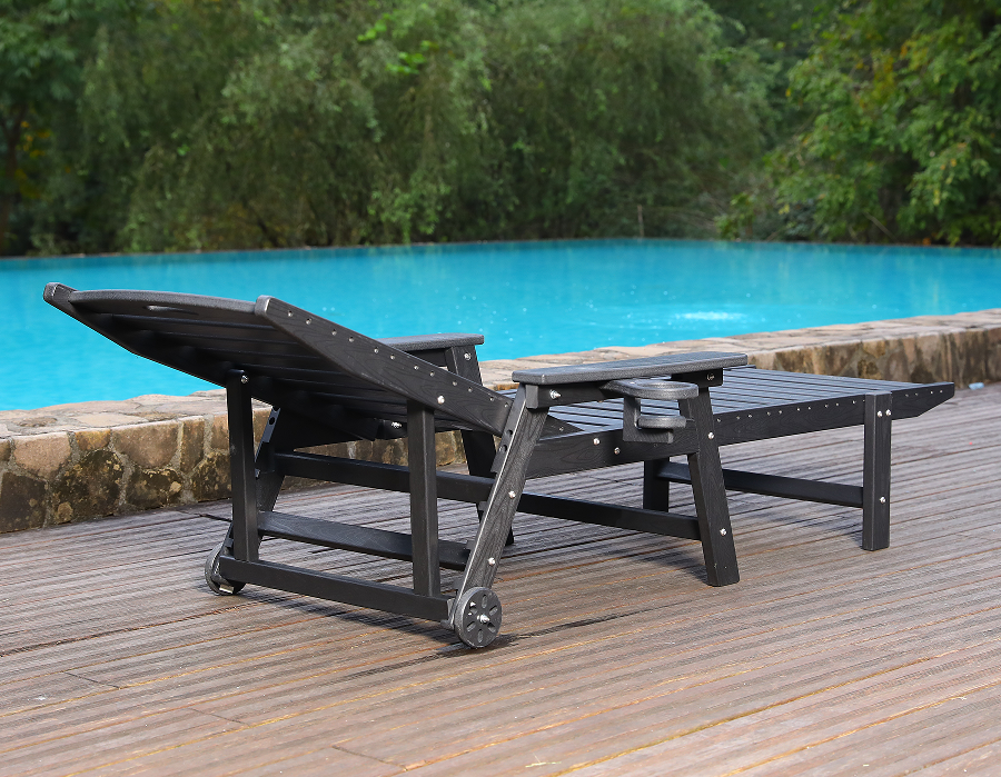 Dive-Ready Blue HDPE Poolside Adirondack Lounge Chair for Chlorine and Saltwater Environments